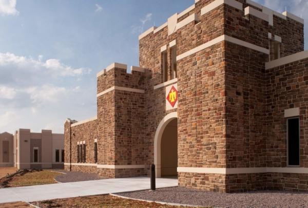 Exterior photo of front entry to Armed Forces Reserve Center